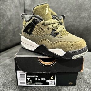 Jordan 4 Retro SE
